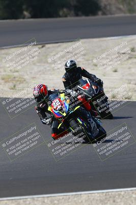 media/Sep-21-2025-TrackDaz (Sun) [[277c75b276]]/A Group/11am (Turn 3)/